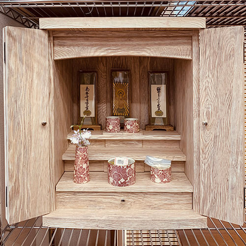 香芝店上置仏壇飾り